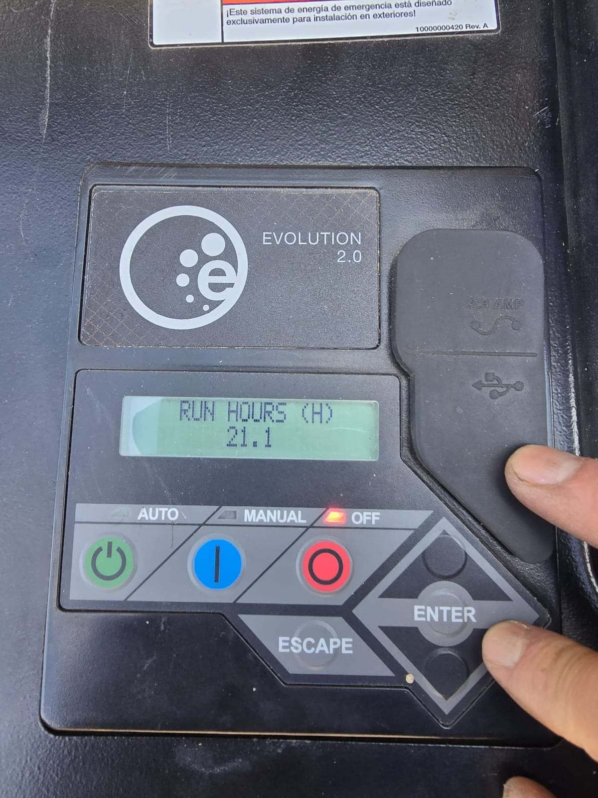 Checking run hours at service